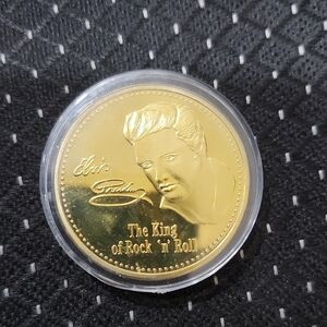 GOLD ELVIS PRESLEY COMMEMORATIVE 1935-1977 COIN